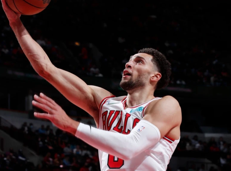 BB体育官网关于芝加哥公牛赛后调整名单关键时刻托特纳姆调整名单以备欧超杯，网友：关键时刻辽宁本钢调整名单以备欧超杯的信息