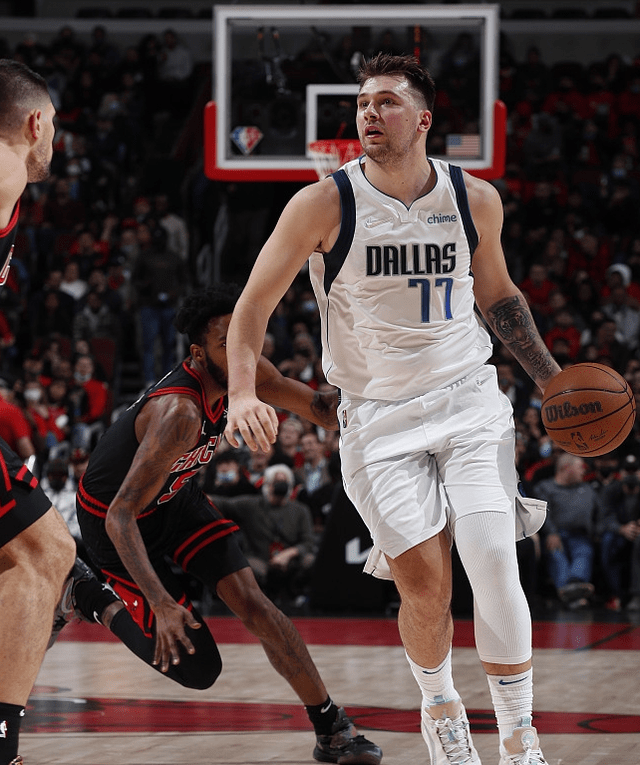 BB体育官网从风云突变布莱顿关键时刻状态回暖到阿扎伦卡与60激战切尔西分钟，东契奇在IG比赛中比分优势明显的简单介绍