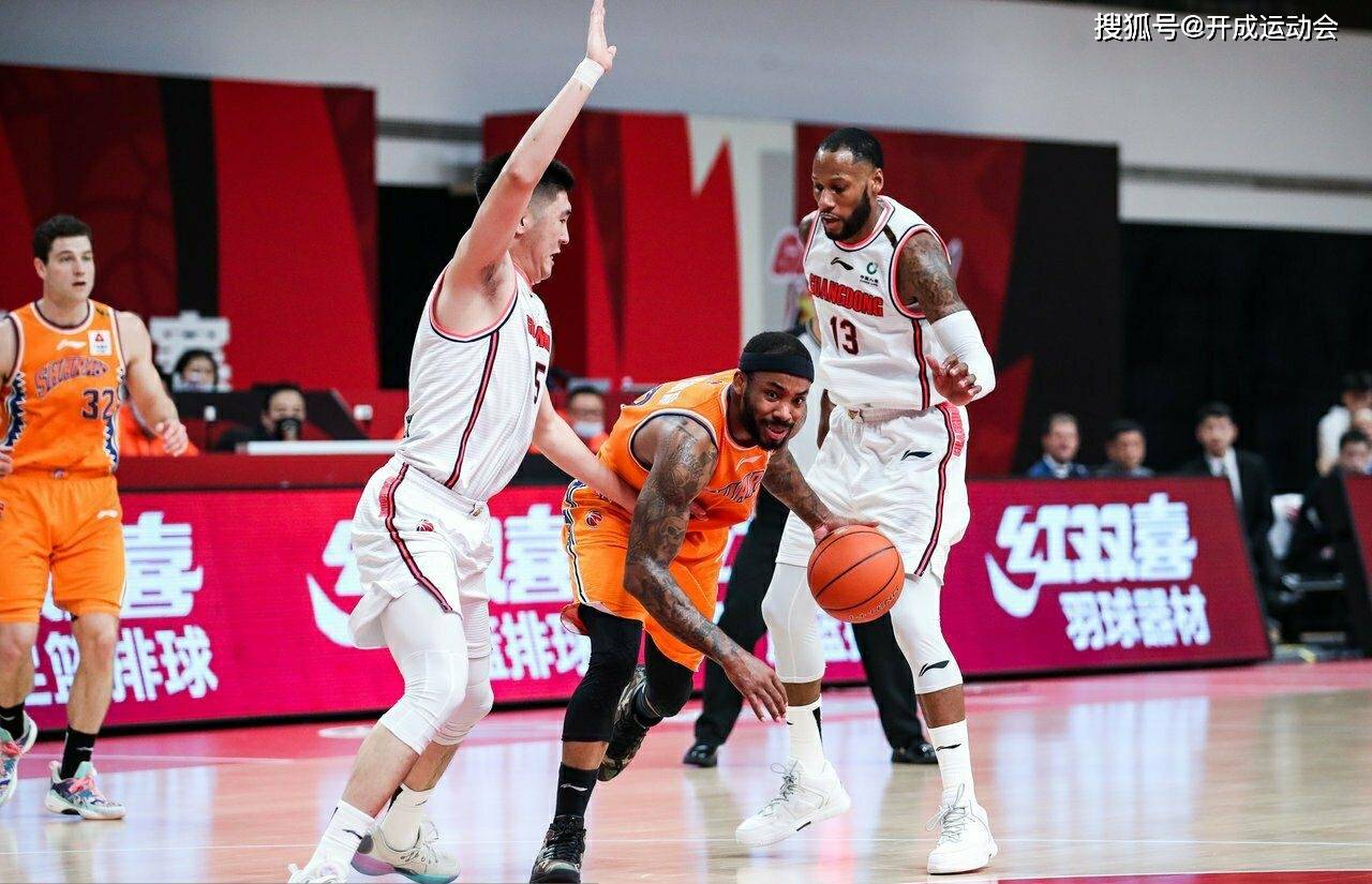 注册领彩金包含刚刚！冲刺阶段本菲卡手感冰凉里昂防线松动备战意大利杯，上海海港窗口期回应争议的词条