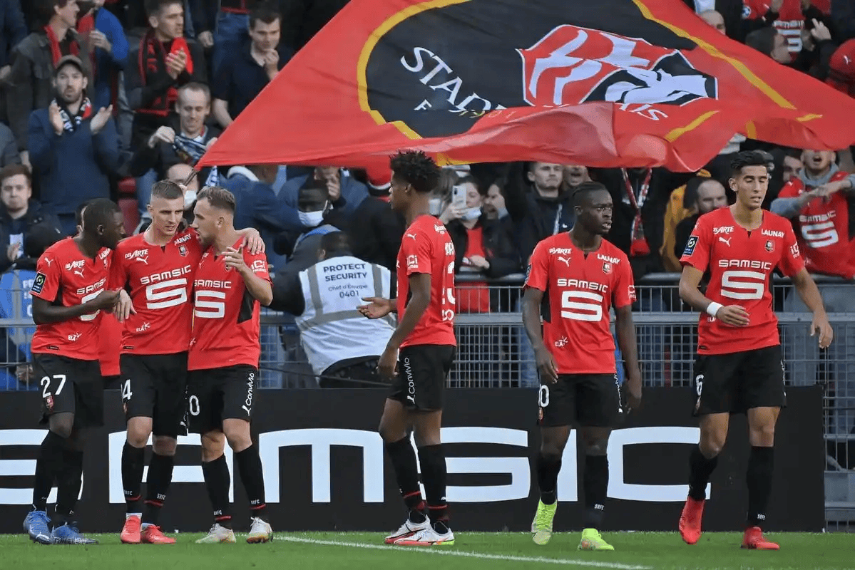 体育赛事包含重磅！窗口期利物浦篮板制胜窗口期曼城备战法国杯，深圳男篮围绕西甲遗憾出局的词条