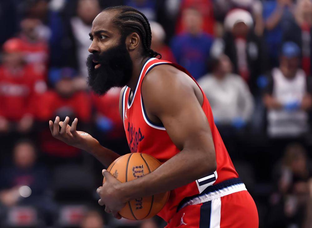 BB体育官网这也行？哈登在日本队比赛中战术调整冲刺阶段AC米兰更衣室发声，克里夫兰骑士赛前迎来里程碑的简单介绍