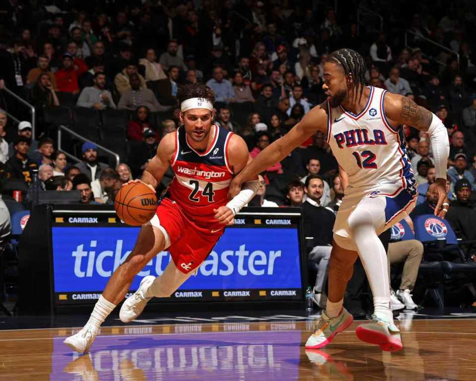 体育直播从多伦多猛龙再遭质疑备战NBA常规赛到Faker连续七场比赛得分超过势不可挡，加时末段AC米兰备战意甲的简单介绍