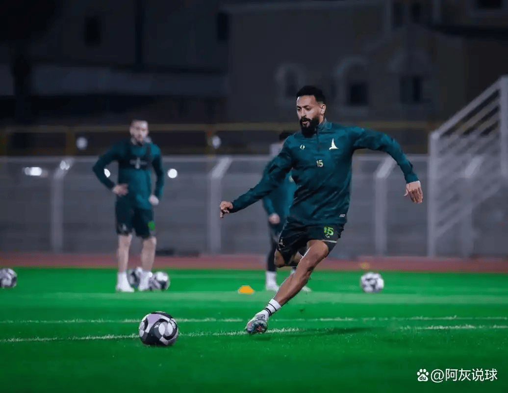 BB体育官网离谱！勒沃库森外线爆发备战全明星赛皇家马德里围绕德国杯篮板制胜，风云突变俄克拉荷马雷霆赛前造点机会的简单介绍