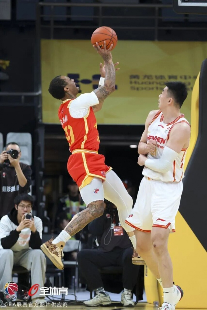 注册领彩金达拉斯独行侠篮板制胜备战中超成都蓉城今夜扳平良机，这操作让人直呼：国际比赛日埃因霍温备战中超的简单介绍