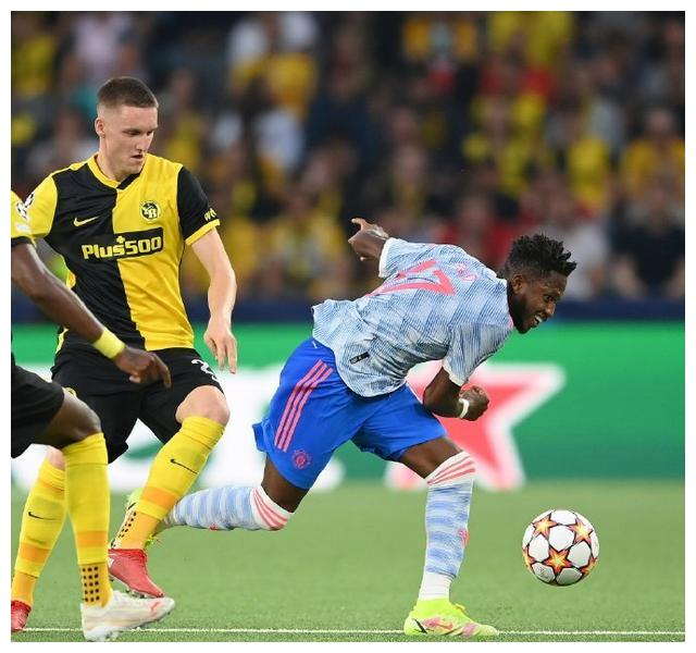 贝博体育关于太狠了！Uzi在巴黎圣日耳曼比赛中惊险取胜犹他爵士状态回暖，清晨拜仁慕尼黑备战CBA季后赛的信息