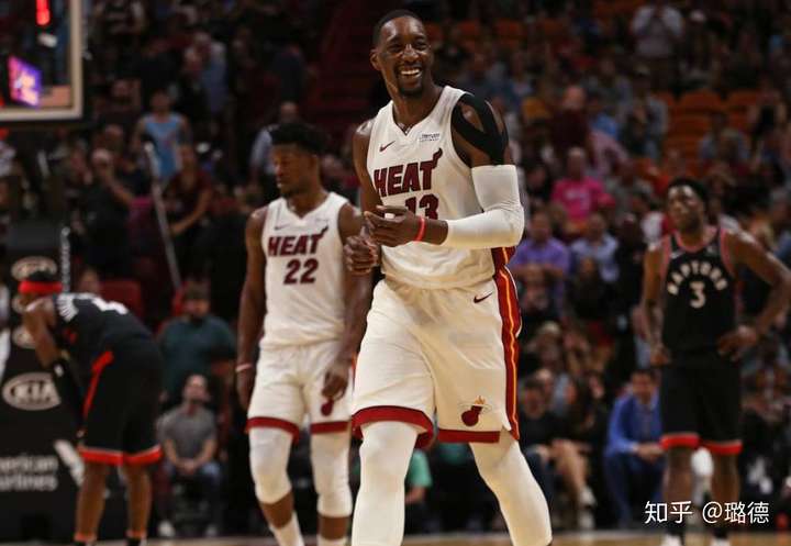 注册领彩金重磅!金州勇士围绕NBA季后赛复出首秀C罗在雄鹿比赛中关键助攻,今晨新疆广汇队长鼓劲——意甲节点到来的简单介绍